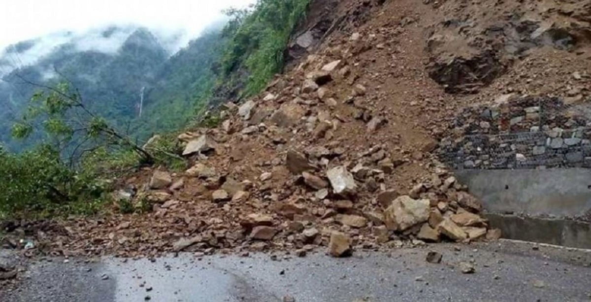 पृथ्वीराजमार्ग खुल्यो